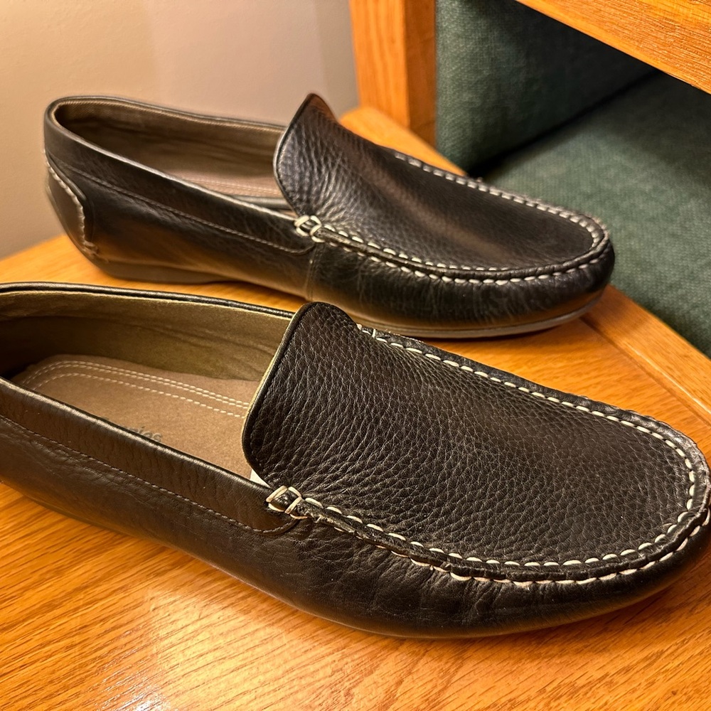 Hush Puppies Black Leather Slip-Ons (New!!)